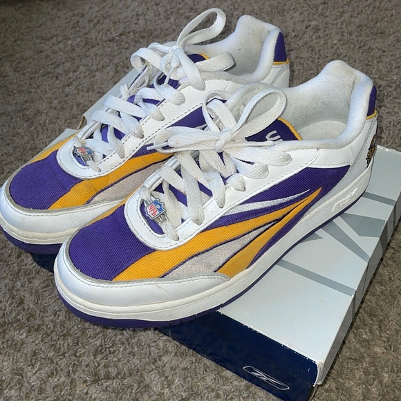 Reebok x NFL Minnesota Viking purple gold white mens sneakers - Picture 13 of 14